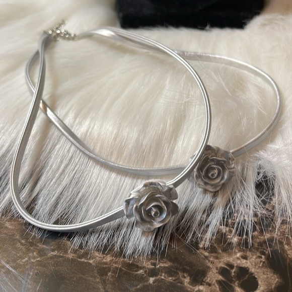 Silver Rose Choker Necklace - Picture 13 of 15